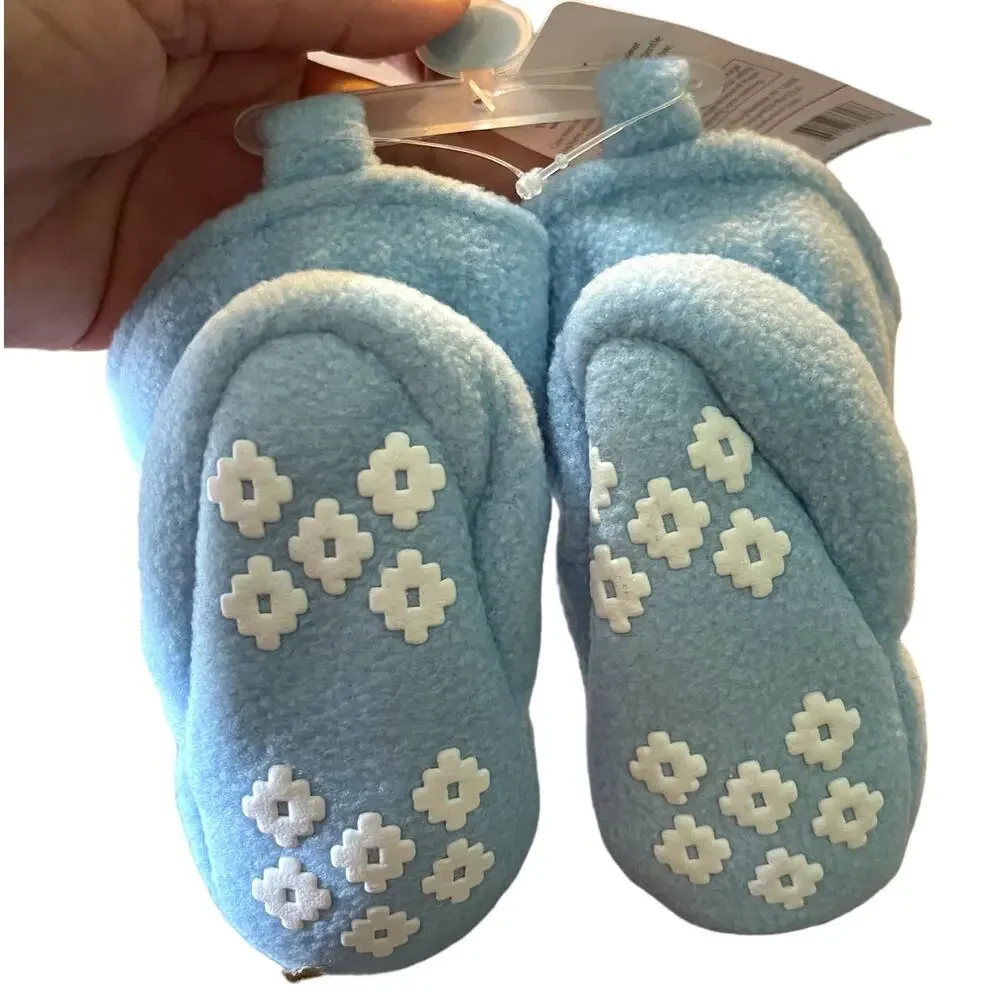 Luvable Friends Blue Adjustable Closure Non Skid Booties 0-6 Months